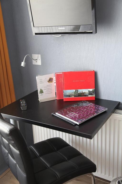 Stads Hotel Boerland Emmen Oda fotoğraf